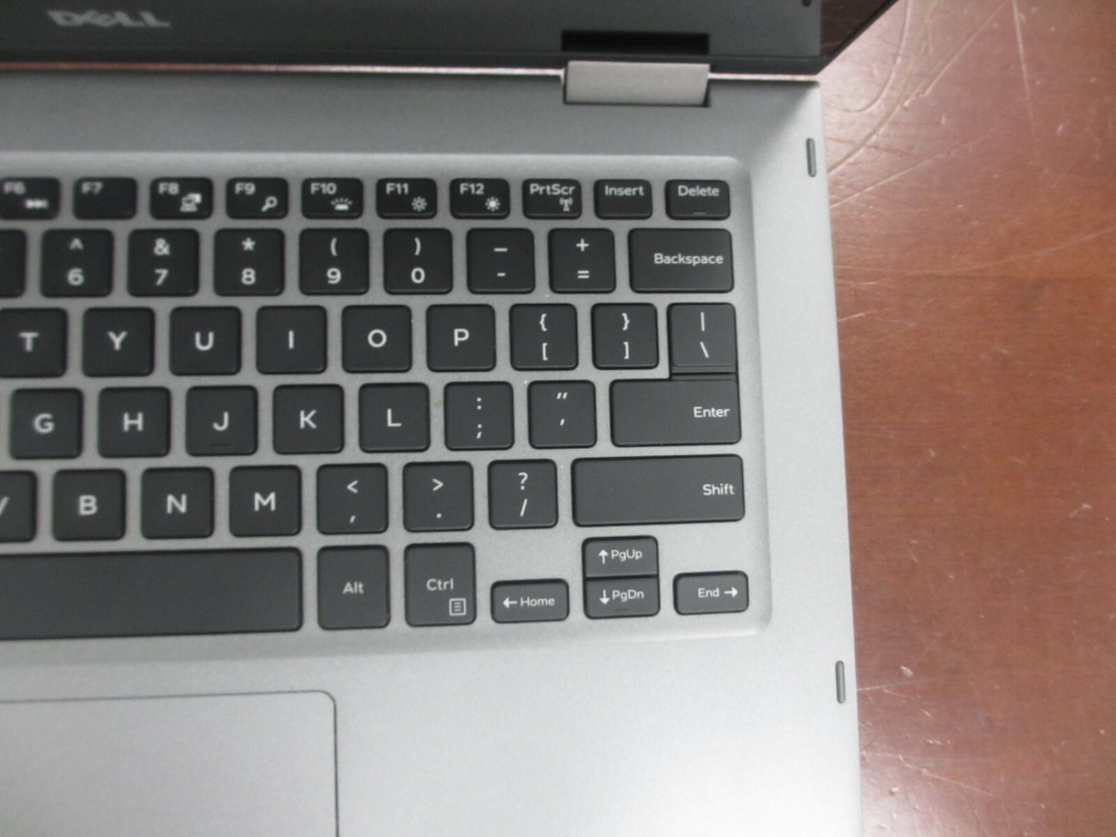 Dell Inspiron 13-5378 Intel Core i5-7200U 2.5GHz 8GB 500GB 13.3″ Laptop