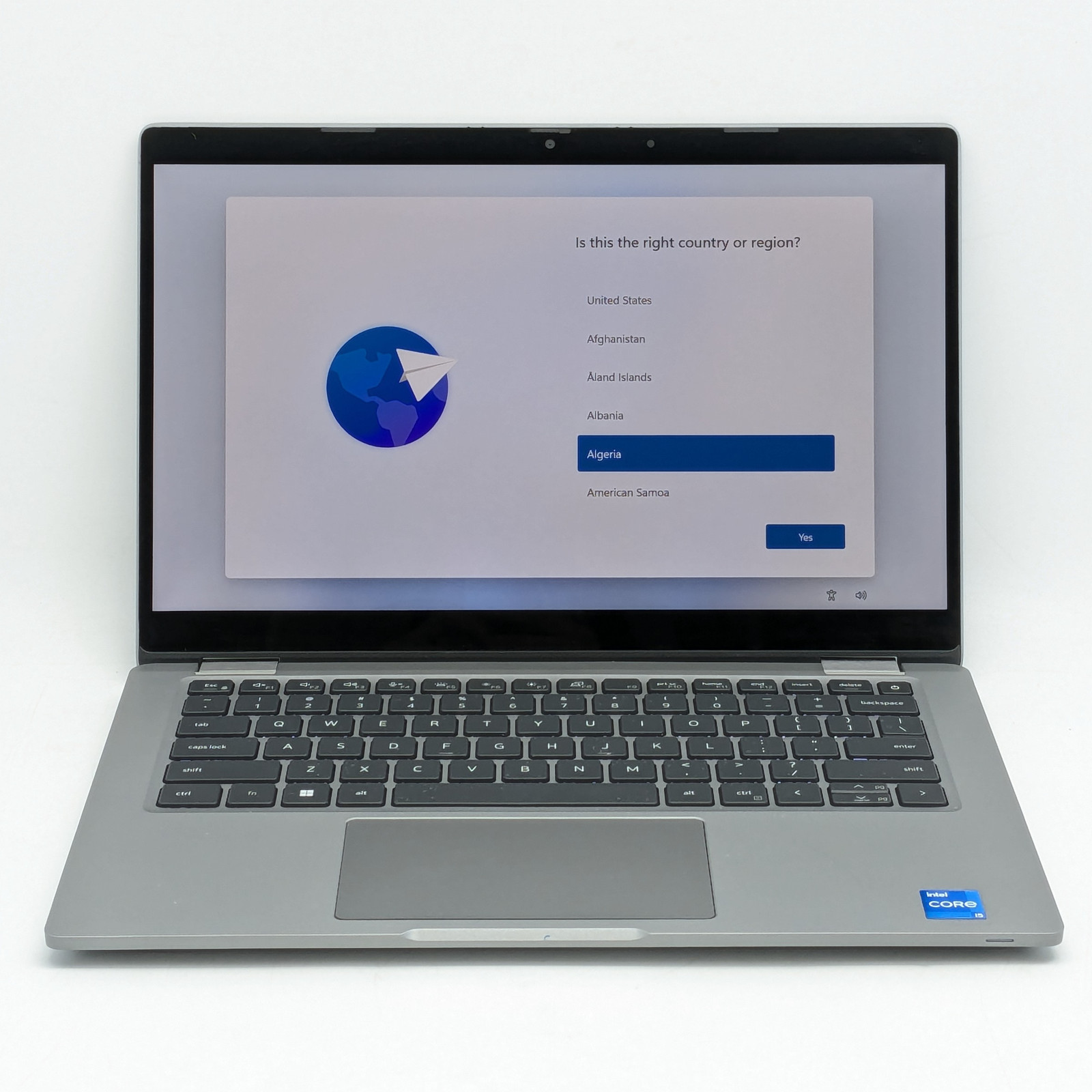Dell Latitude 5330 13.3″ i5-1235U 16GB DDR4 512GB SSD Windows 11 Home