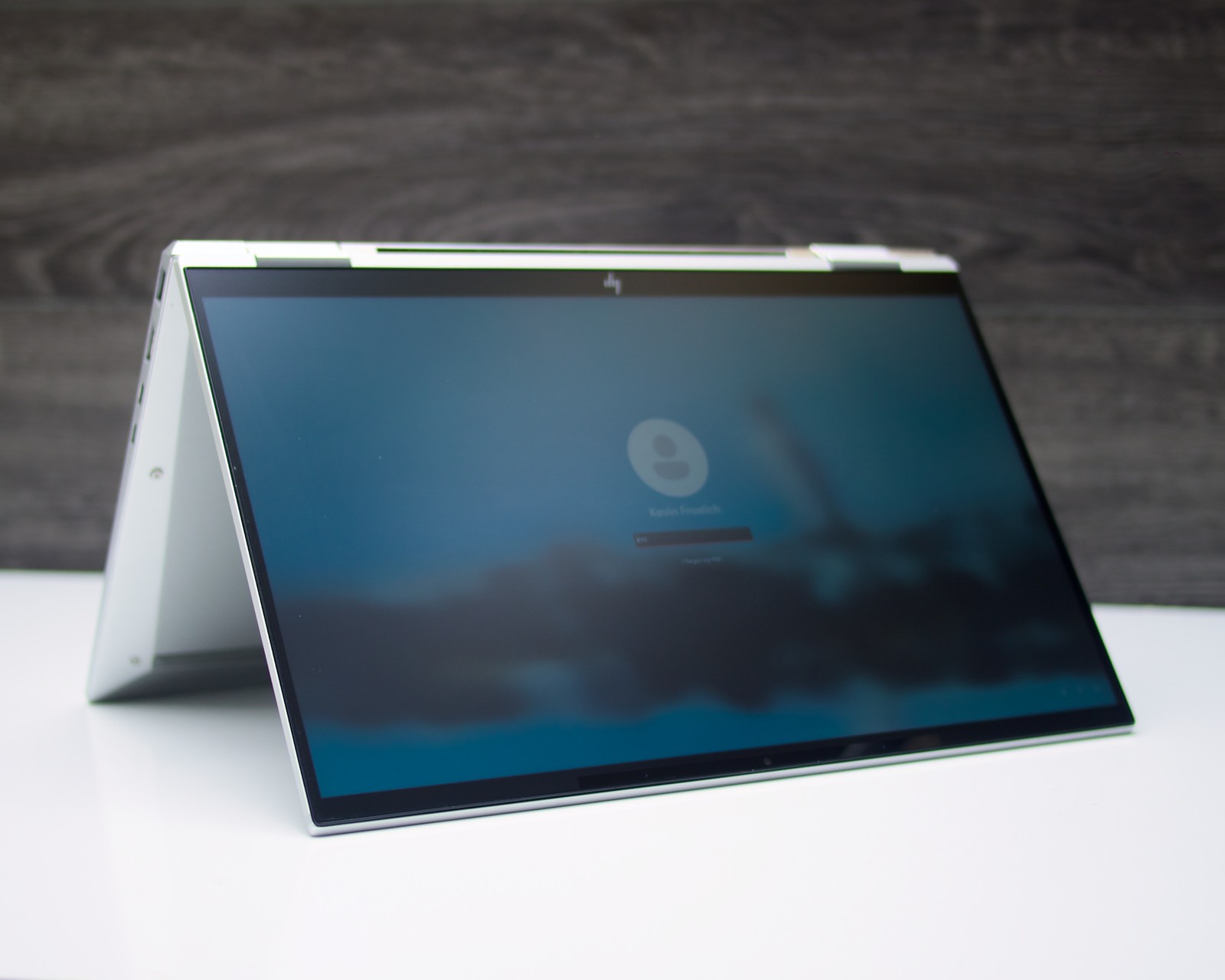 HP EliteBook x360 1030 G8 Touch | i7 – 1185G7 | 512 GB NVME | 16GB RAM | LTE