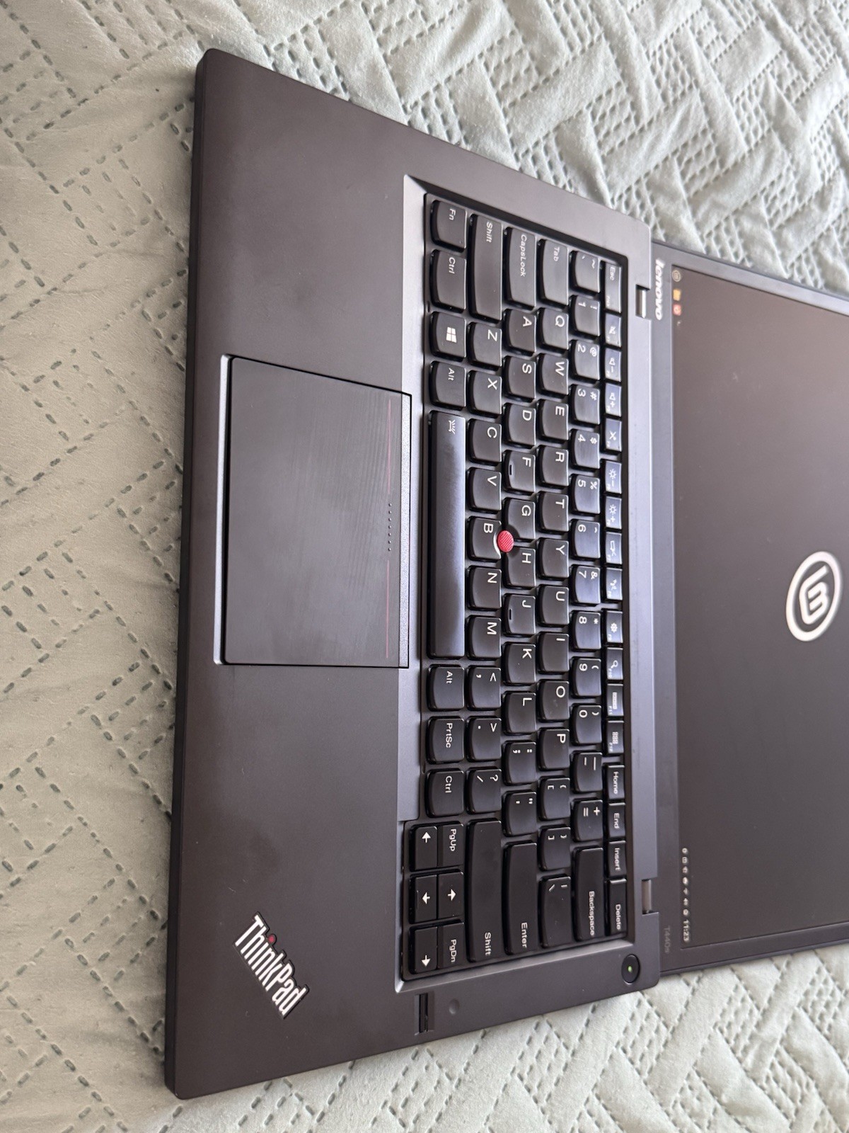 Lenovo ThinkPad T440s 14″ Core i7-4600u 2.10GHz 8GB, Linux Mint 22.3