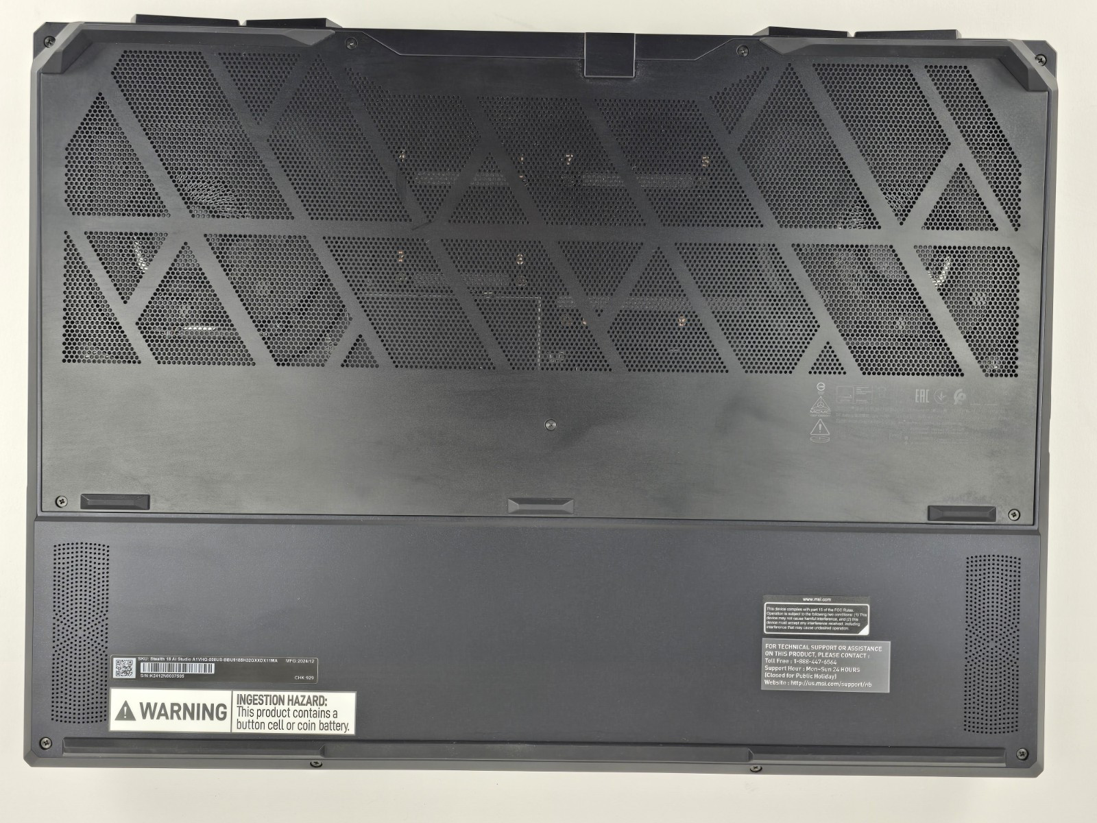 MSI Stealth 18 AI Studio 18″ UHD+ Ultra 9 185H 32GB 1TB RTX 4080 – Used – READ