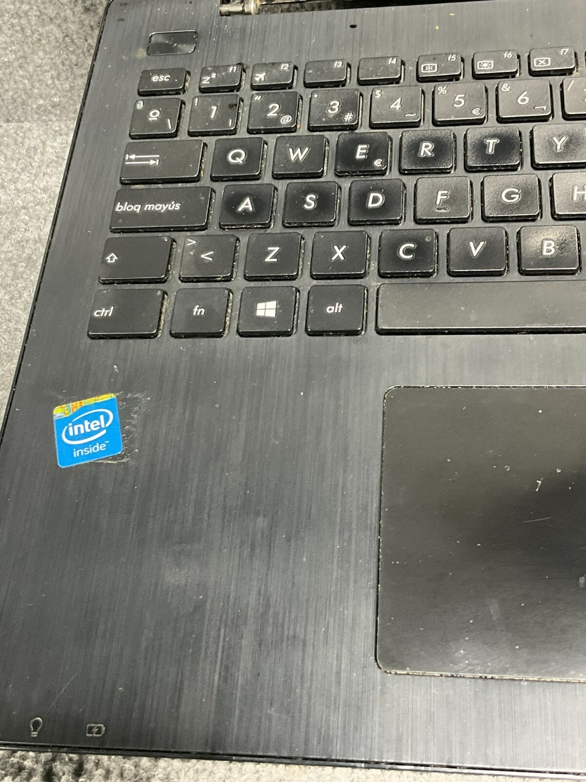 ASUS X553M Laptop Intel HDMI USB 3.0 Black For Parts Repair
