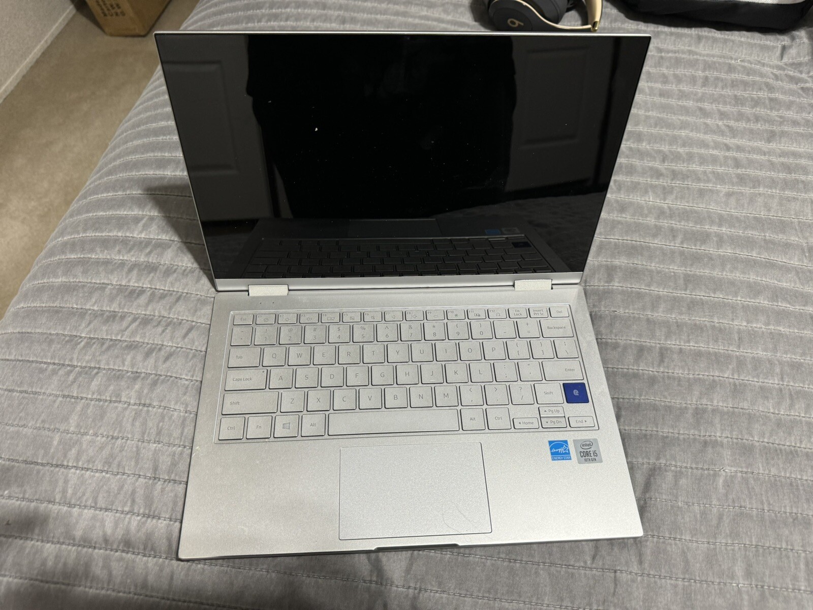 Samsung Galaxy Book 14″ (128GB SSD, Qualcomm Snapdragon7C, 2.55 GHz, 4GB)…