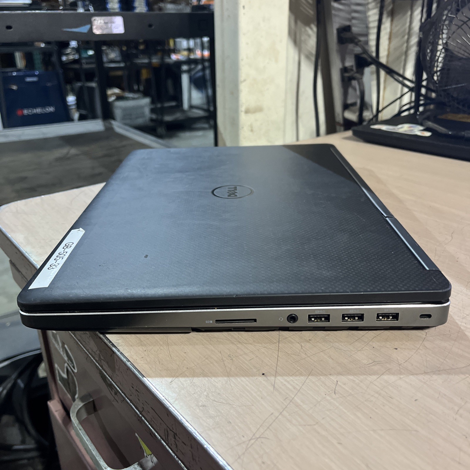 DELL PRECISION 7520 INTEL CORE I7-7920HQ 8GB RAM NO HD