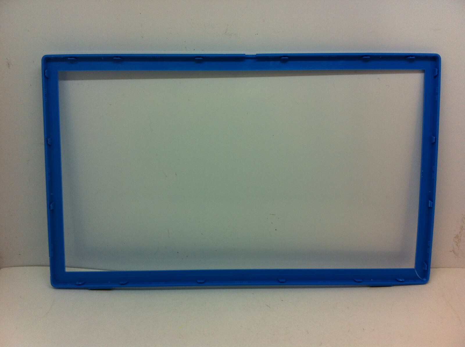 Evoo 2EV-AIO-185-1 18.5″ Blue AIO PC Front LCD Bezel 47