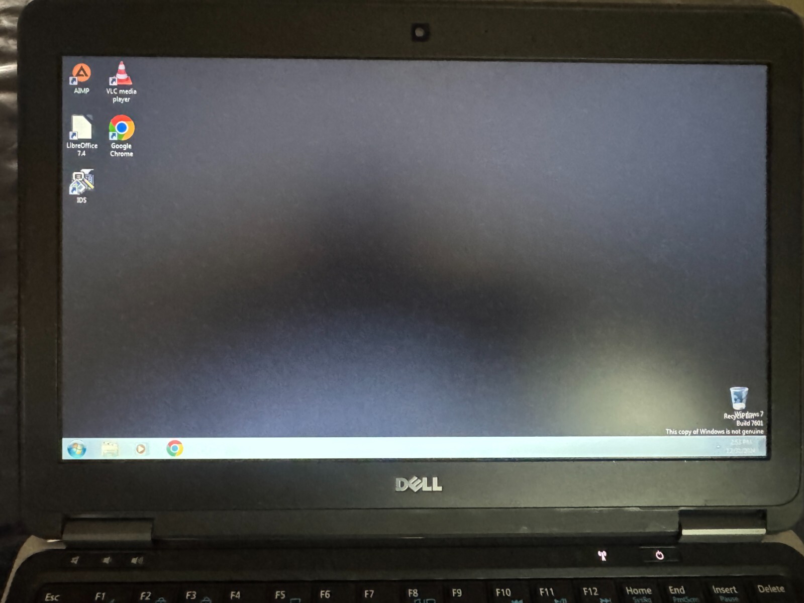Dell Latitude E7240 i5-4300@1.9Ghz 4Gb 256ssd Fair battery (read description)