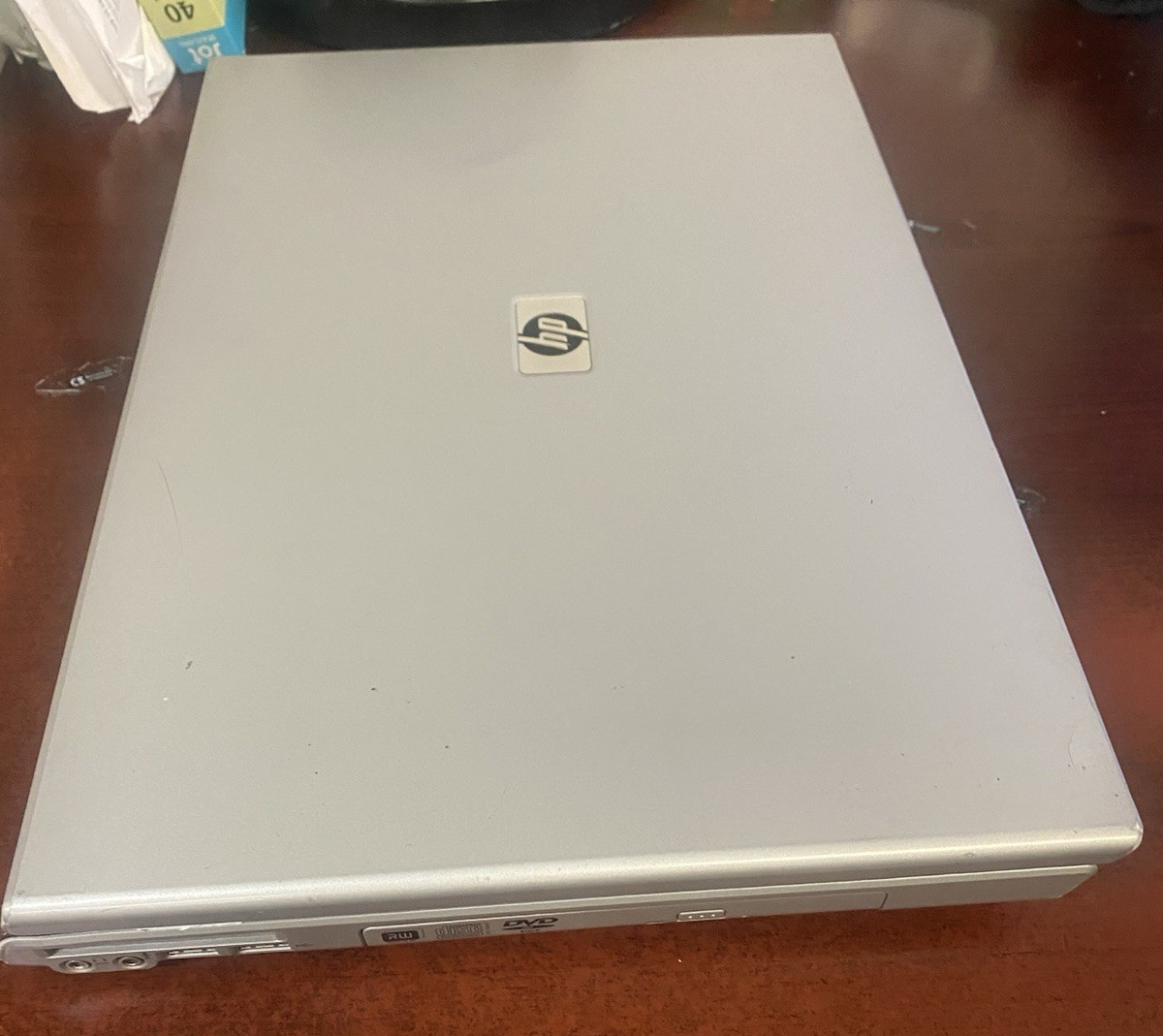 HP Pavilion dv8040us 17″ Laptop AMD Turion 64 x2 1GB Ram No HDD or Battery AS-IS