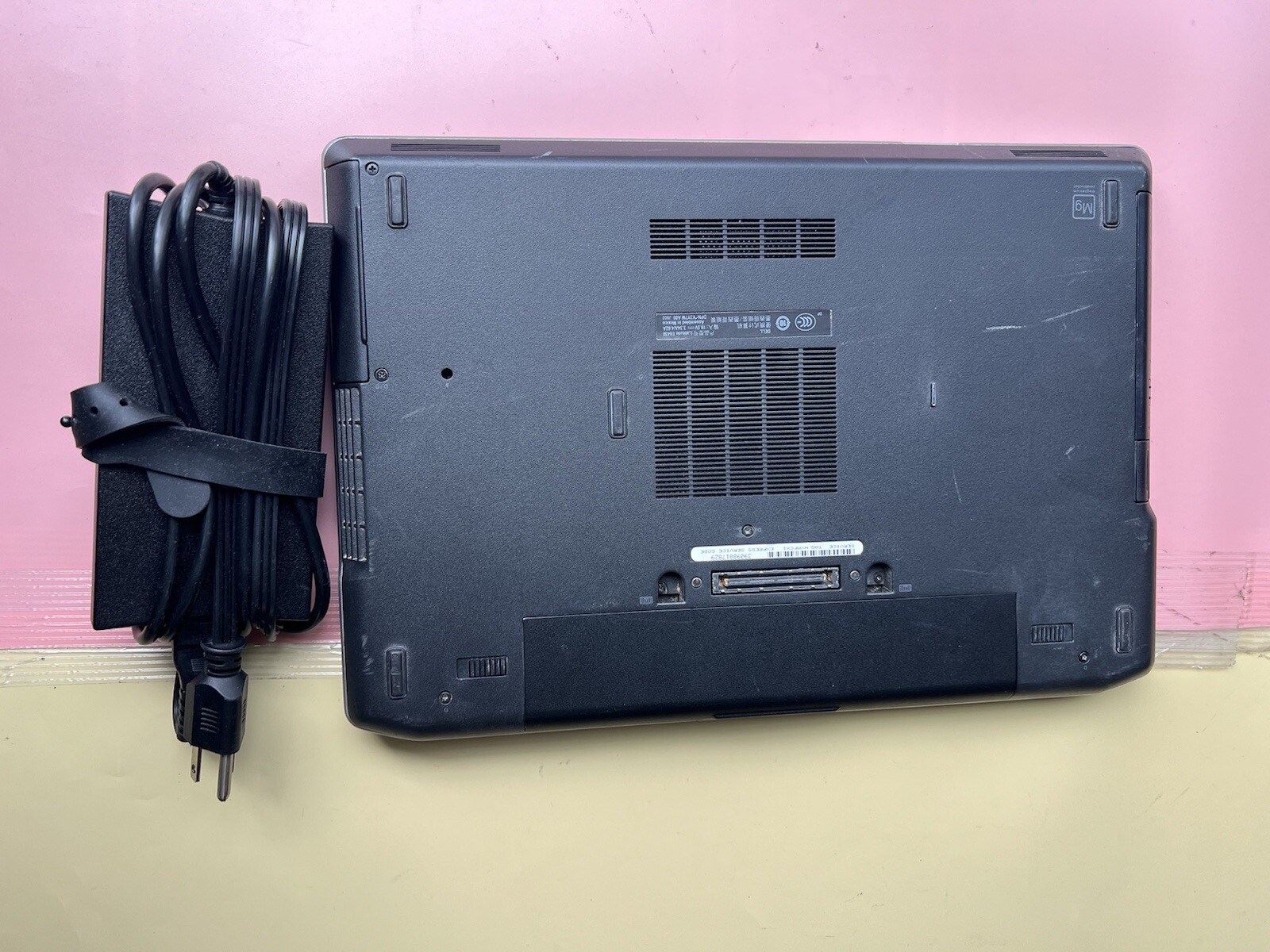 Dell Latitude E6430 14″ Intel Core i5-3340M 2.70GHz 8GB RAM 128GB SSD