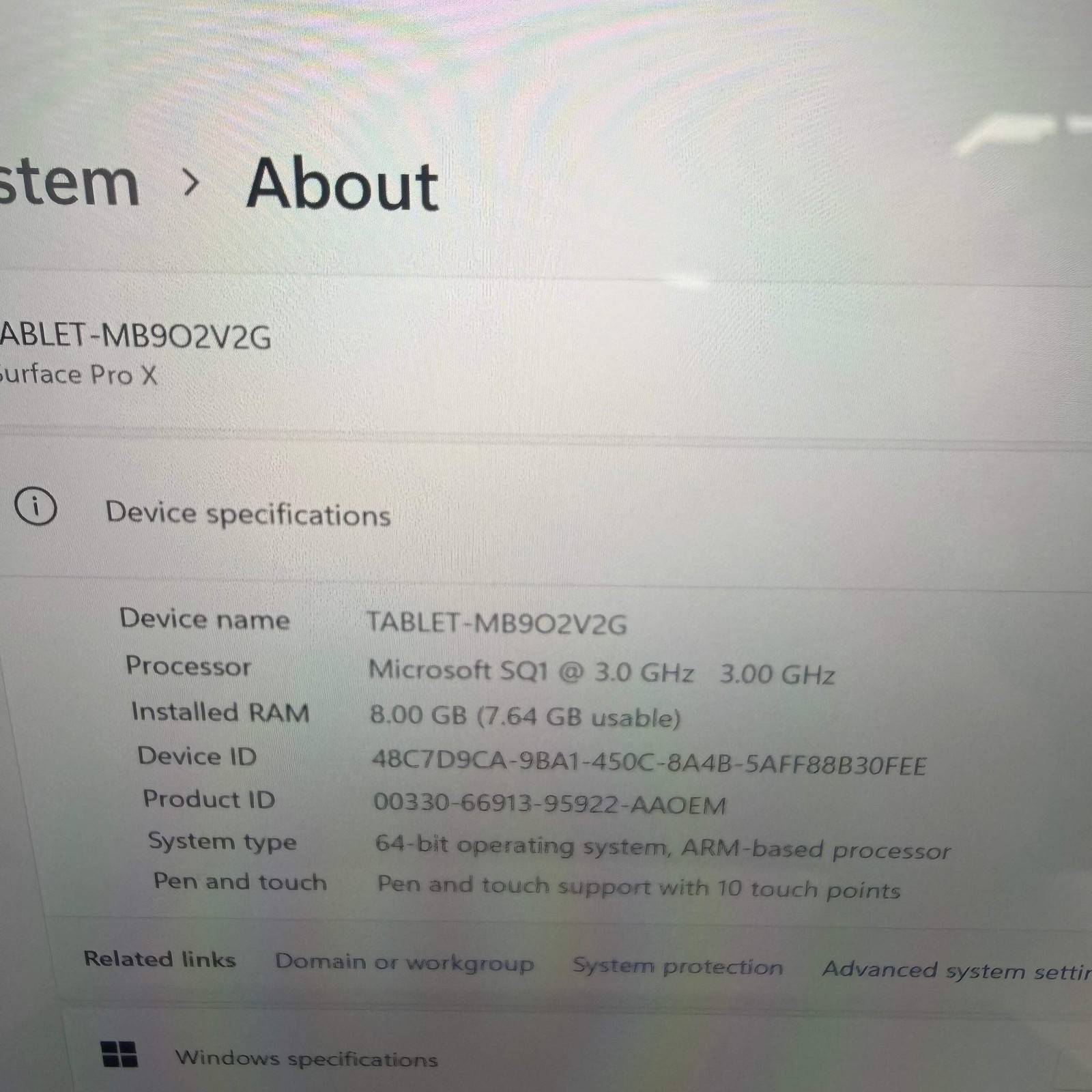 Broken Microsoft Surface Pro X 2010 13″ SQ1 3.0GHz 8GB RAM 128GB SSD LCD Spot