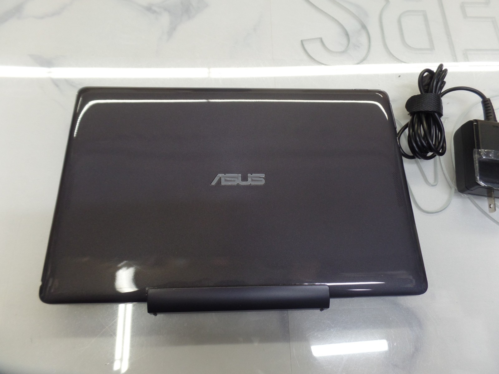 ASUS Transformer Book T100TA-B1-GR 1.33Ghz Z3775 2GB 32GB eMMC Touch 10.1″ MINT