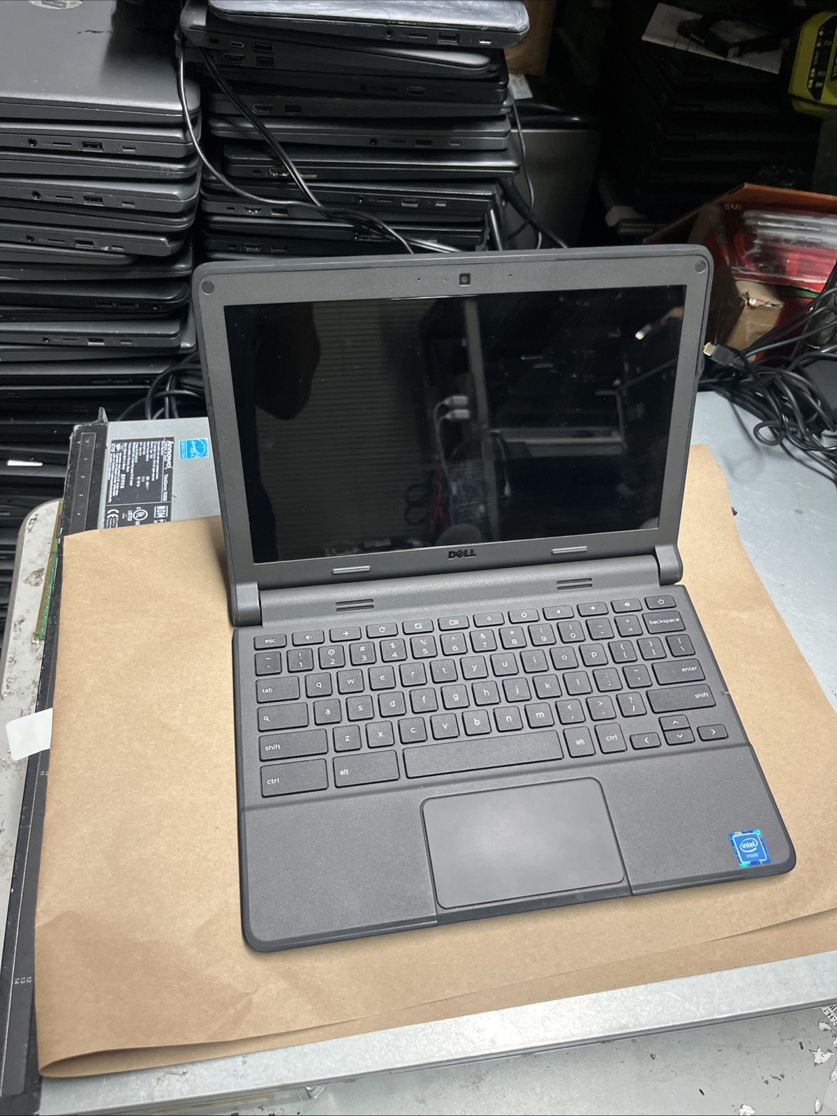 Lot of 10 Dell ChromeBook Touch Screen 3120 P22T 11” 16G Bad Batt No Adapt Unloc