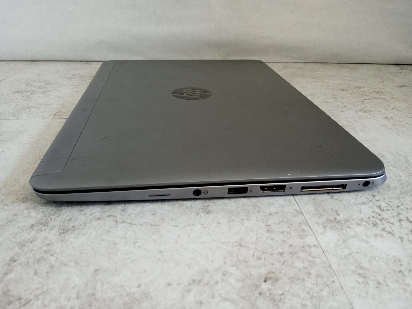 HP EliteBook 1040 G2 14″ Laptop Intel i7-4650U 4GB 128GB W10 – BAD BATTERY -RR