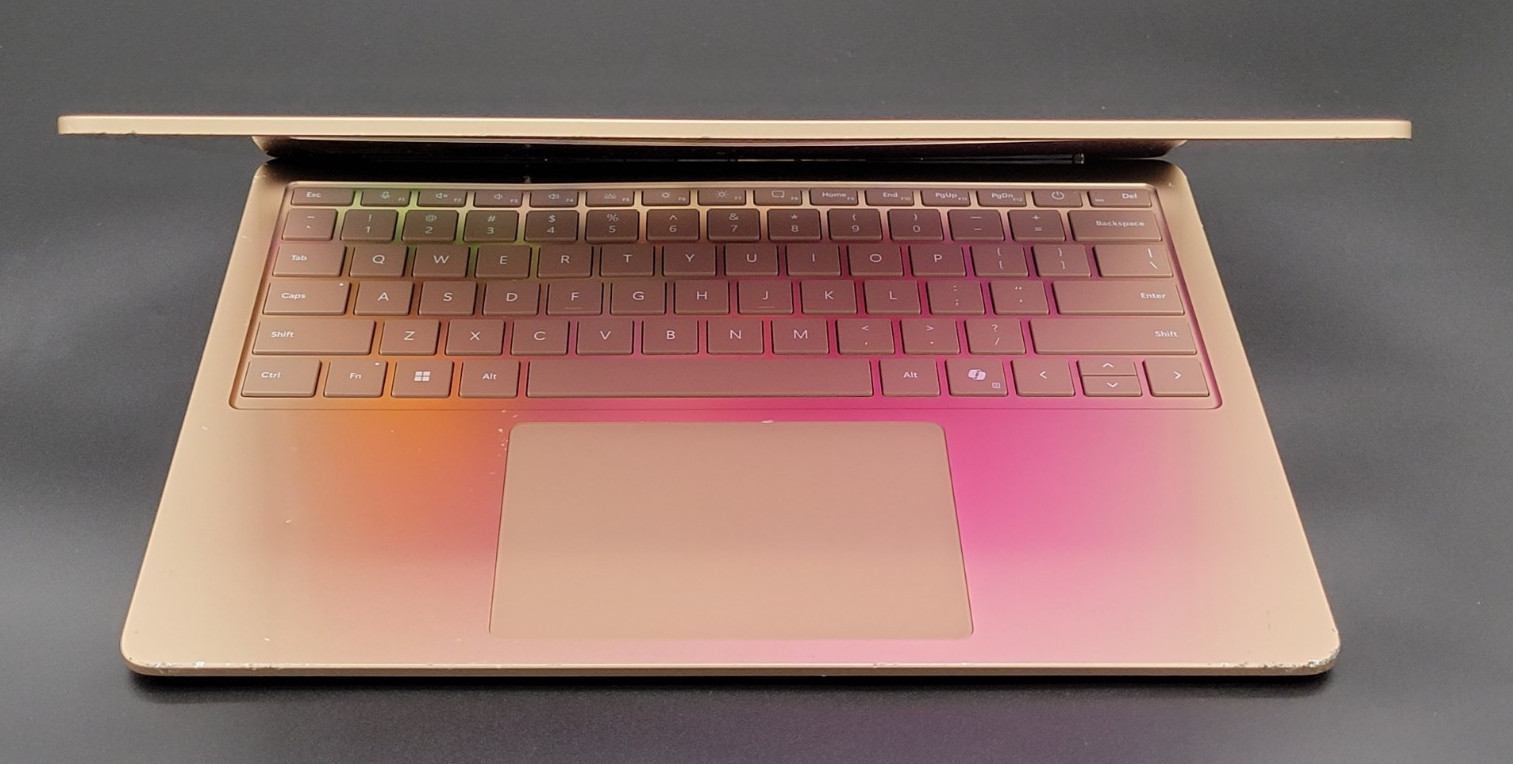 Microsoft Surface Laptop 7 13″ Copilot+ PC Snapdragon X Plus 16GB 512GB SSD Read