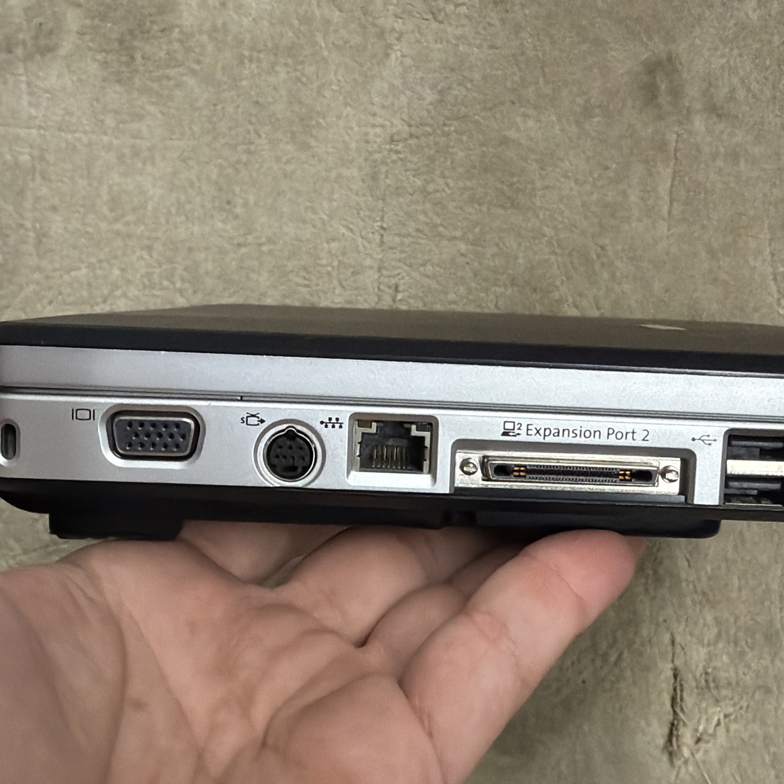 Compaq Presario V5101US AMD Sempron 15″ Laptop No Cord AS IS (Powers On)