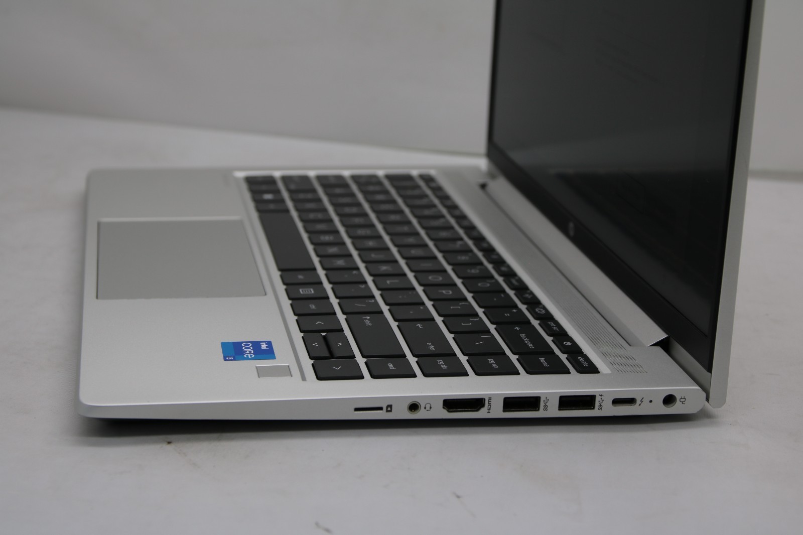 HP ProBook 640 G8 – i5-1145G7 – 16GB, 512GB, Windows 11 +Adapter