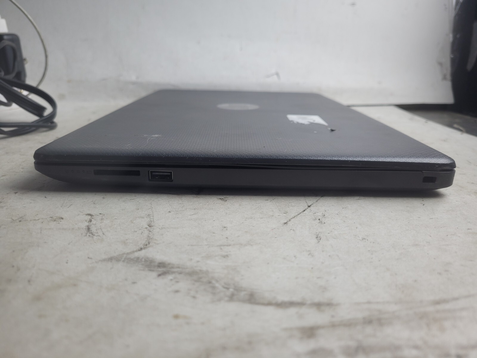 HP 250 G7 Notebook w/i3-1005G1@1.20Ghz, 4GB RAM, 15.6″ Laptop for Parts #1958