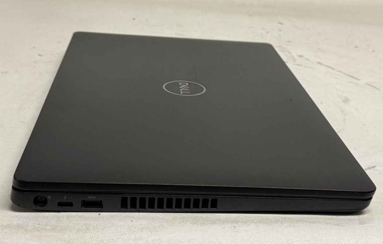 Dell Precision 3540 15.6″ (i5-8265u – 8GB RAM – 256GB SSD – Win11Home)