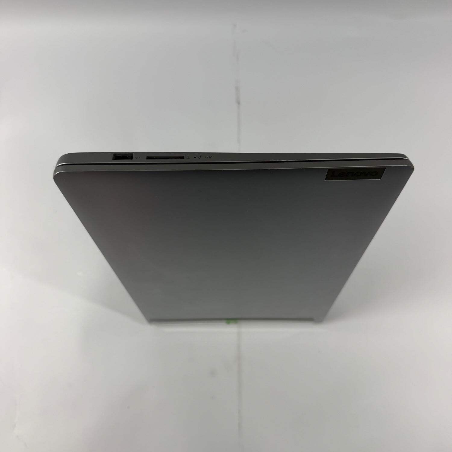 Broken Lenovo IdeaPad 1 15IAU7 15.6″ i3-1215U 4.4Ghz 8GB RAM 256GB SSD READ