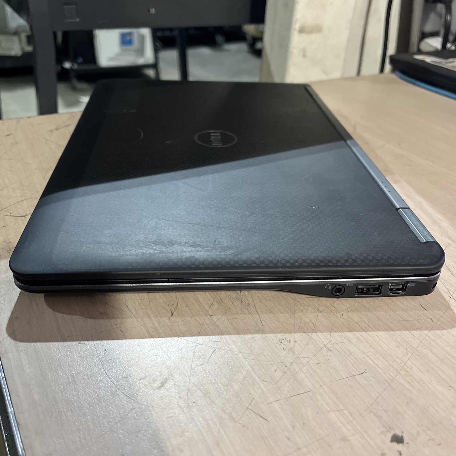 DELL LATITUDE E7240 INTEL CORE I5-4210U 1.70GHZ 8GB RAM NO HD