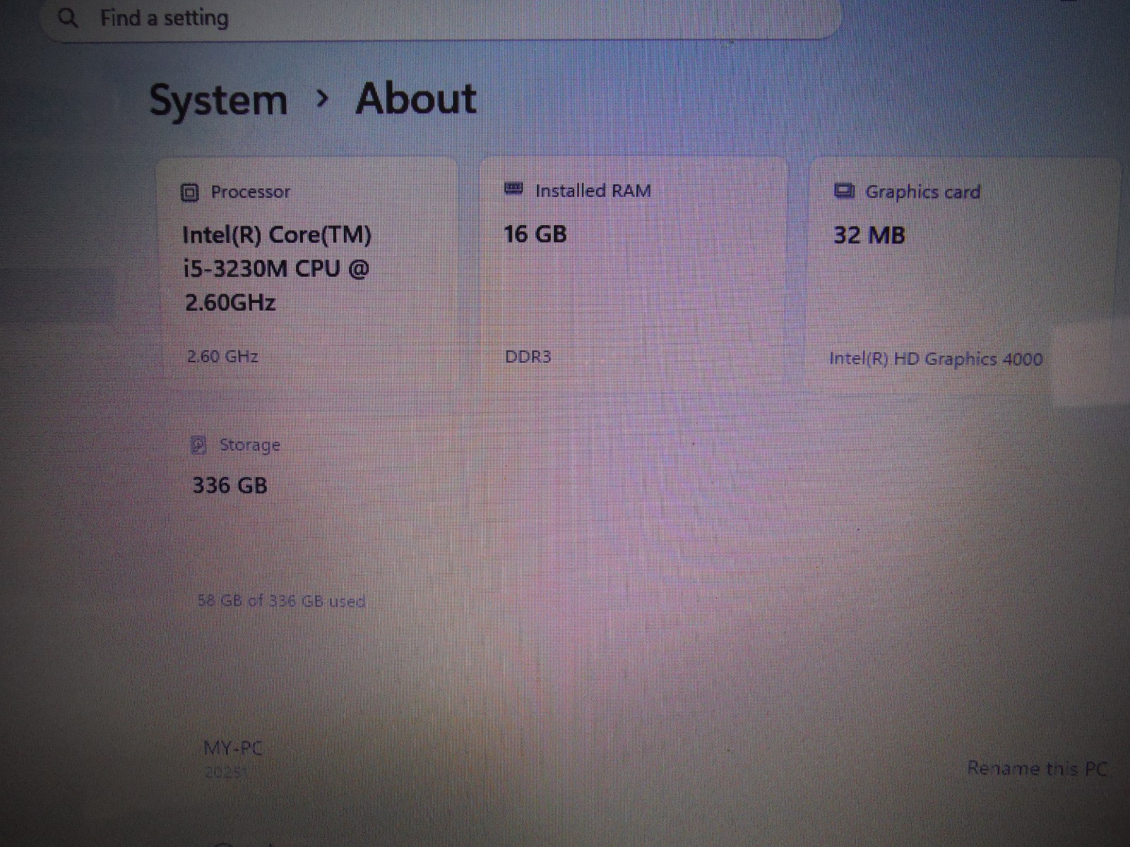 LENOVO G700 Laptop i5 CPU 16GB RAM 360GB SSD Win 11 PRO