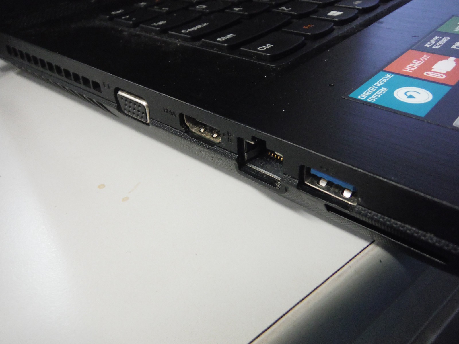 LENOVO G700 Laptop i5 CPU 16GB RAM 360GB SSD Win 11 PRO