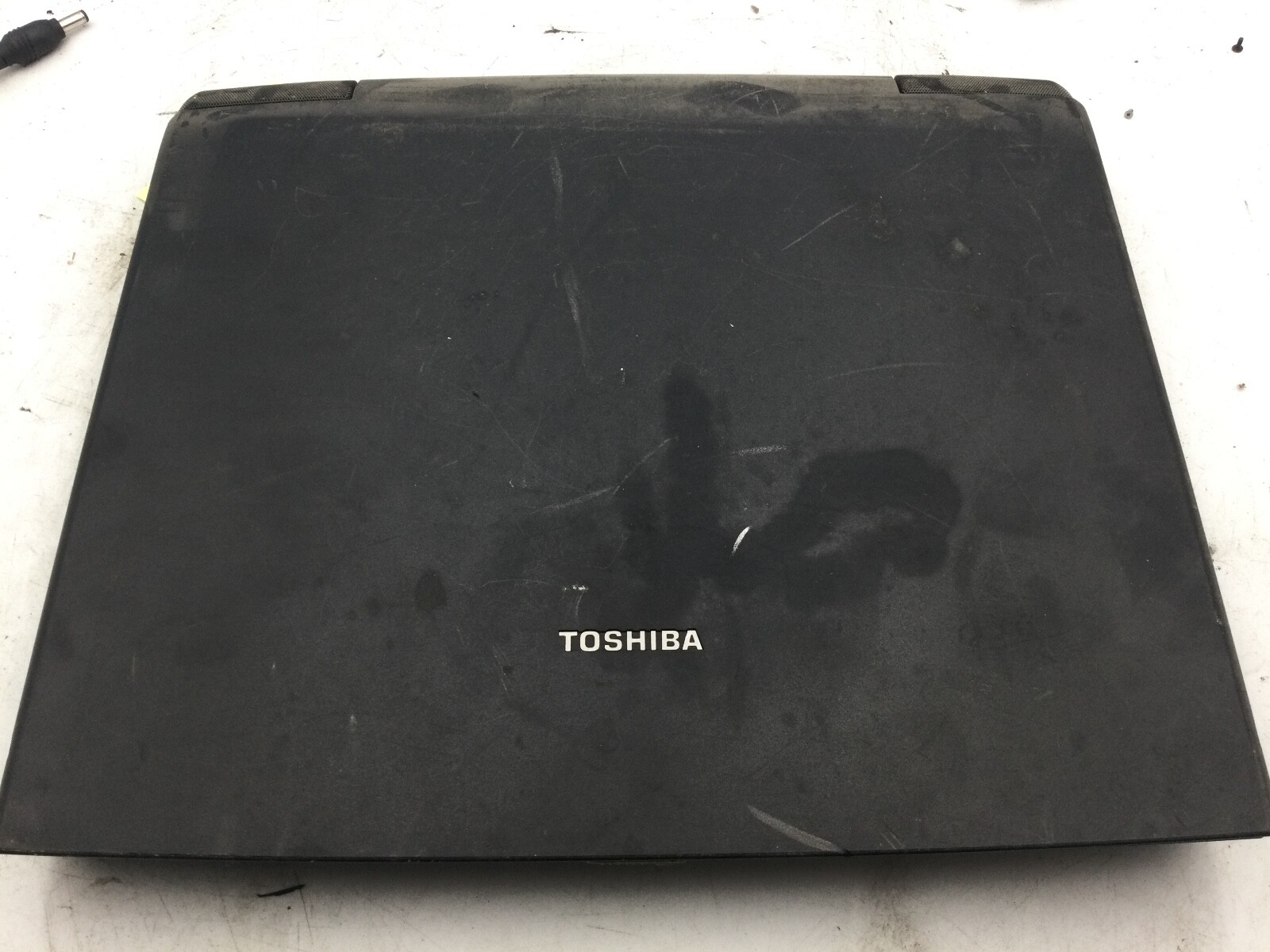 Toshiba Satellite Pro 6100 – FOR PARTS – INTEL PENTIUM 4 – 512MB RAM – READ – BB