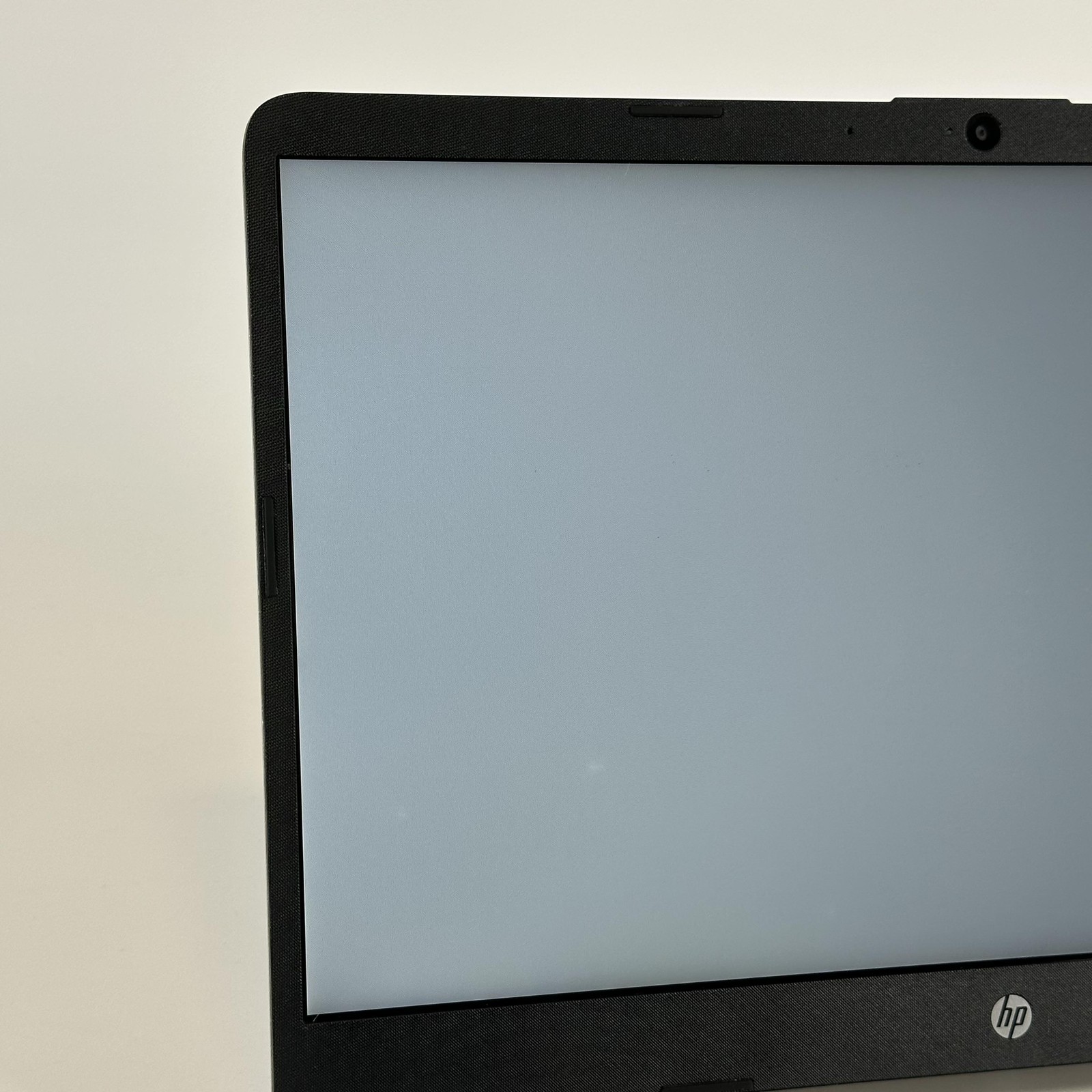 HP Laptop 14 Silver FHD i5-1035G4 1.10GHz 20GB 1TB SSD Good