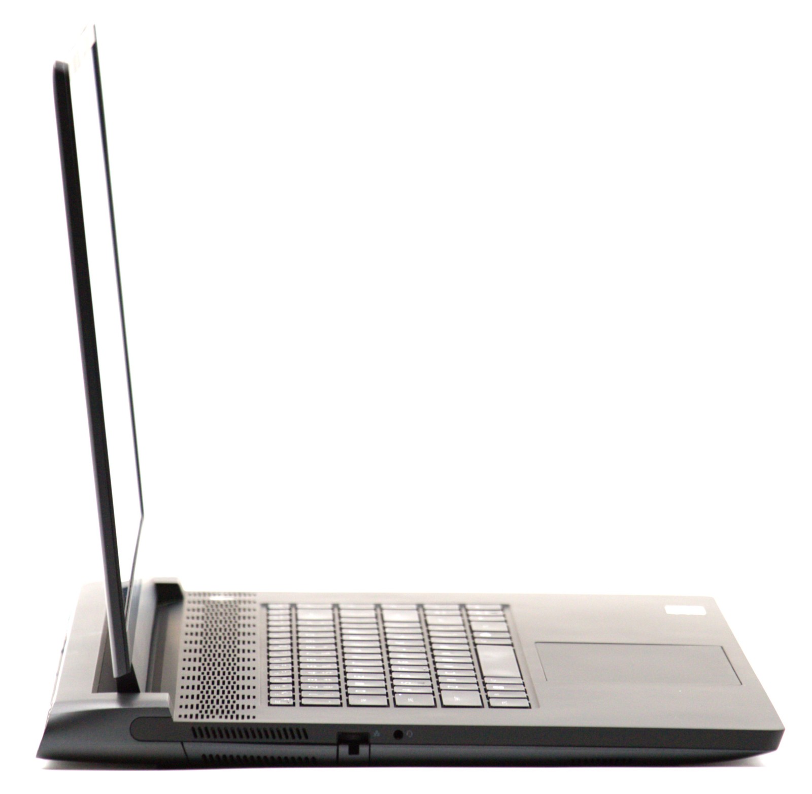 Alienware M17 R5 CTO – UHD – Ryzen 9 6900HX – 64GB RAM – RX 6850M XT – 4TB SSD