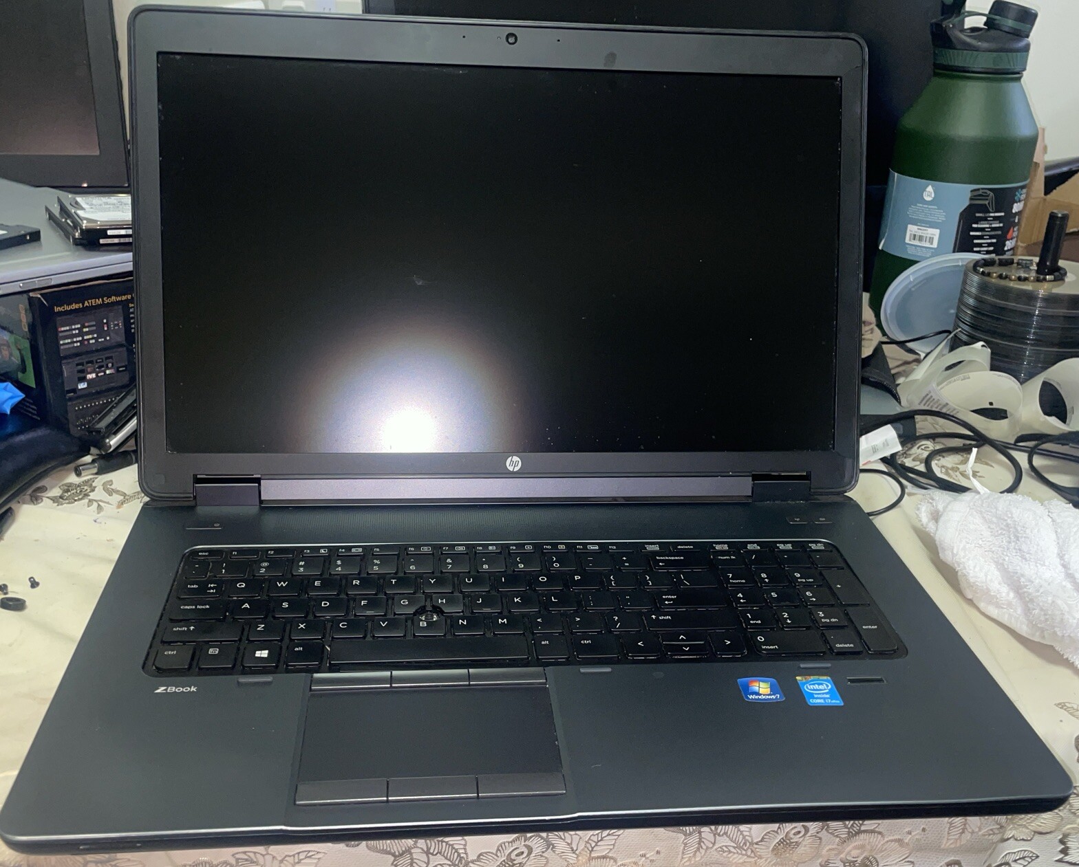 HP ZBook 17 Intel Core i7-4800MQ 2.70GHz 08GB RAM 256GB SSD Win 10 Pro