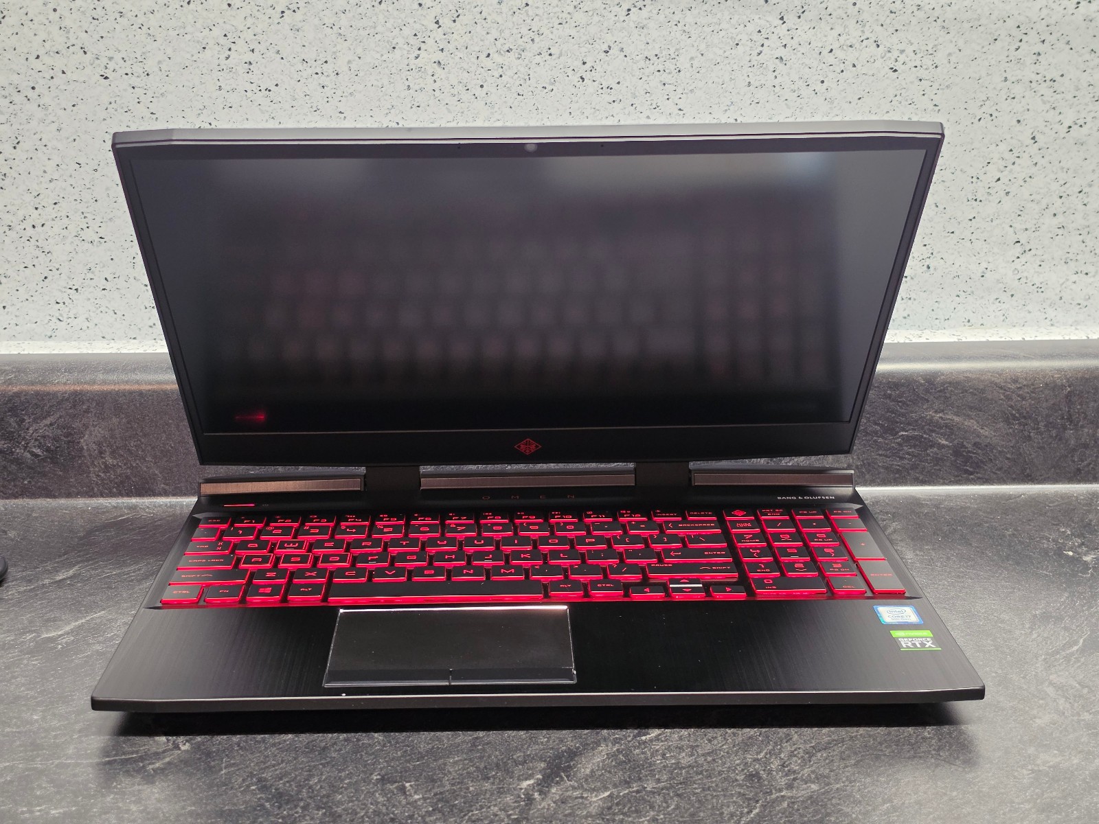 HP Omen 15t-dc000 Gaming Laptop i7-9750H 24GB RAM 500GB SSD RTX 2060 New Battery