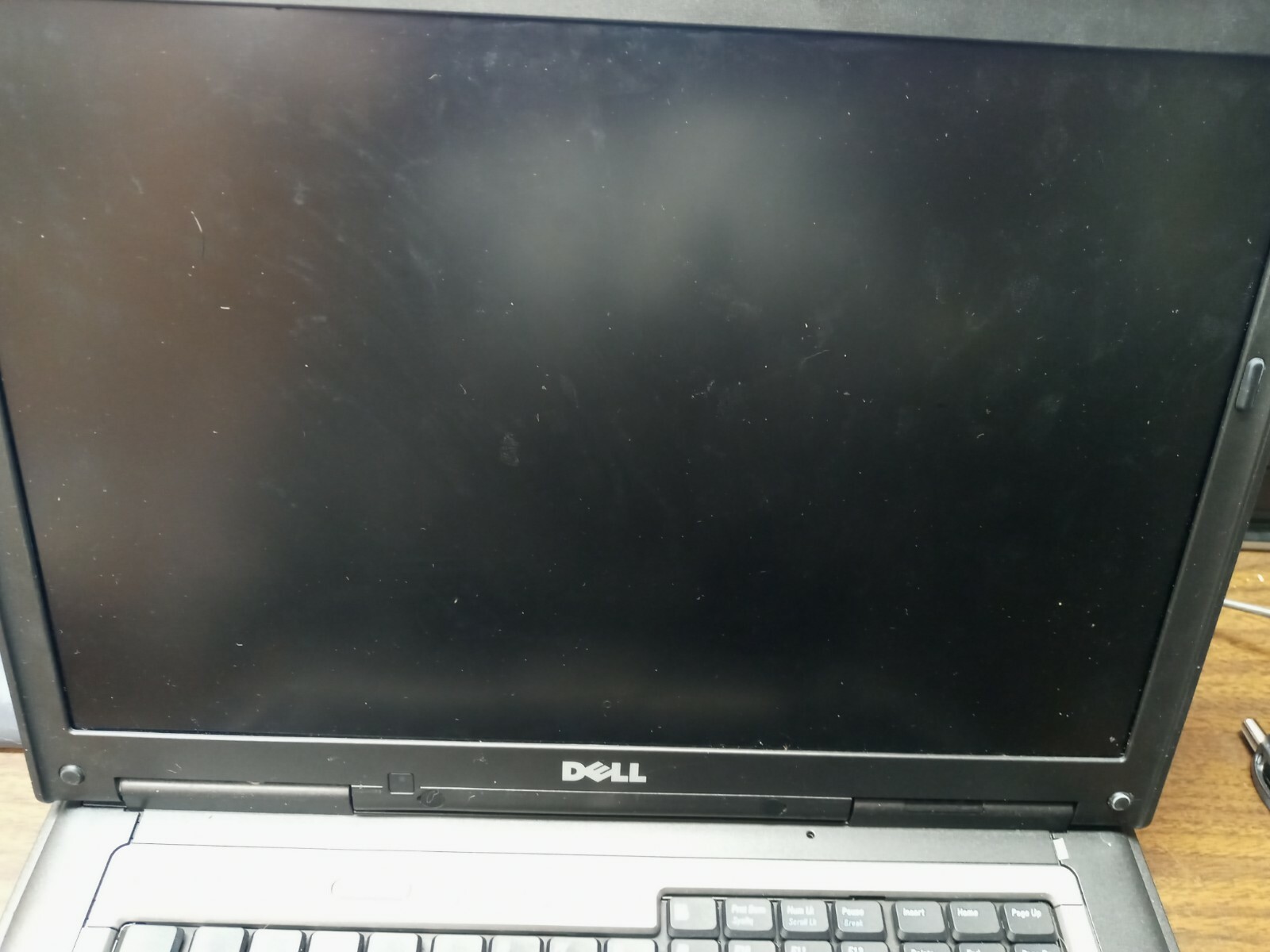 DELL LATITUDE D830 Intel Core 2 Windows XP 15″ No Cords Untested Recycle Find