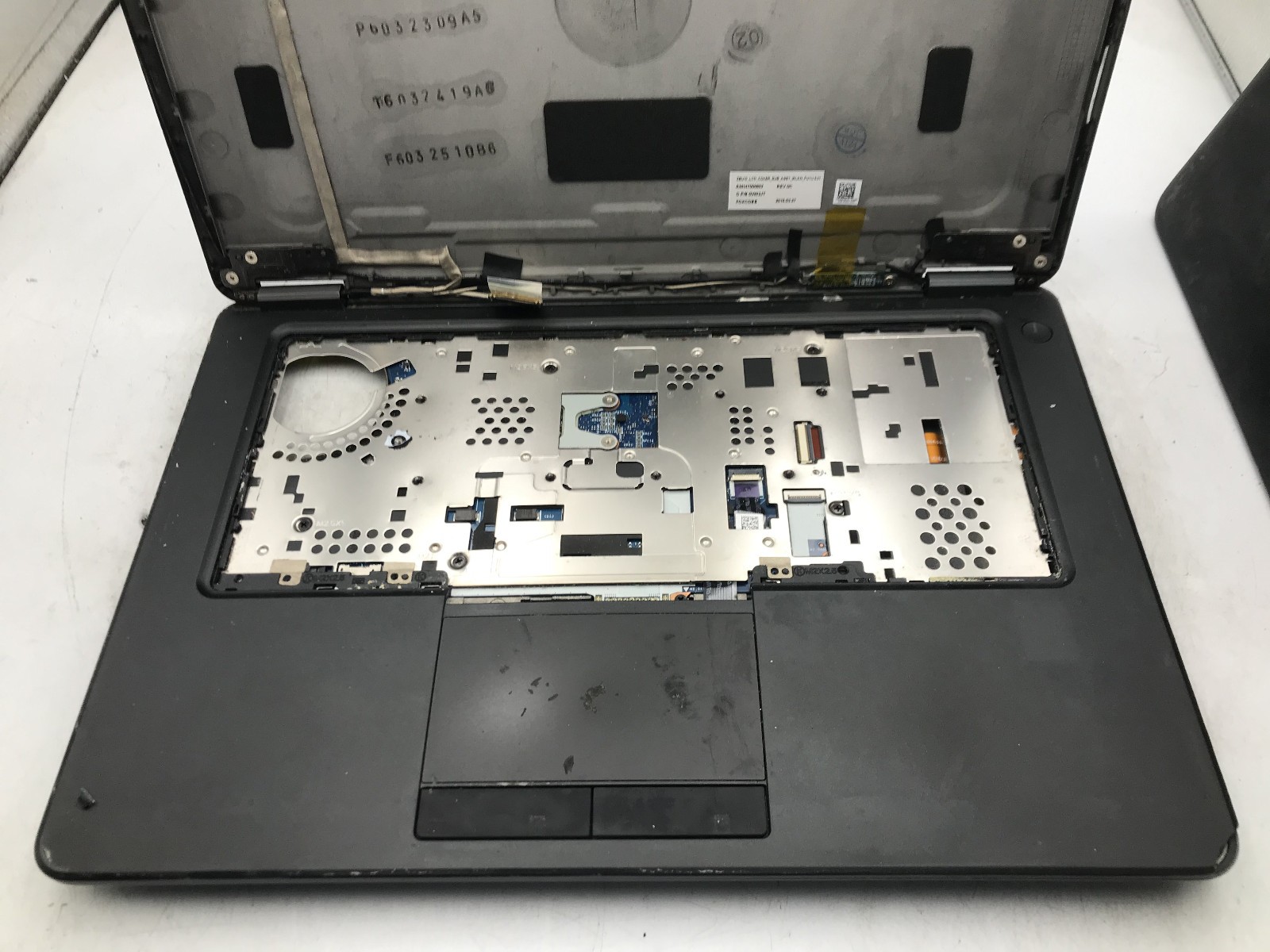DELL LATITUDE E7450 – LOT OF 2 – FOR PARTS/REPAIR – INTEL I7 5TH GEN – READ – BB