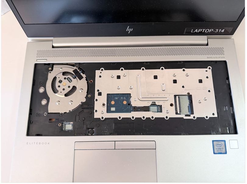 HP EliteBook 840 G5 (3WD95UT#ABA) – NO RAM, HDD or KEYBOARD – PARTS