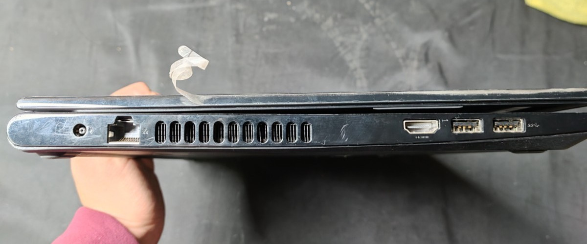 Dell Inspiron 15 3000 Laptop A6-9200 Radeon R4 GPU 500GB SSD 16GB RAM