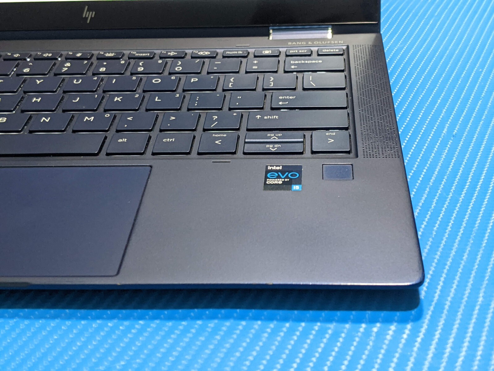 HP Elite Dragonfly G2 13.3″TOUCH i5-1135G7 2.4GHz 16Gb 1TB SSD Win11Pro +Charger