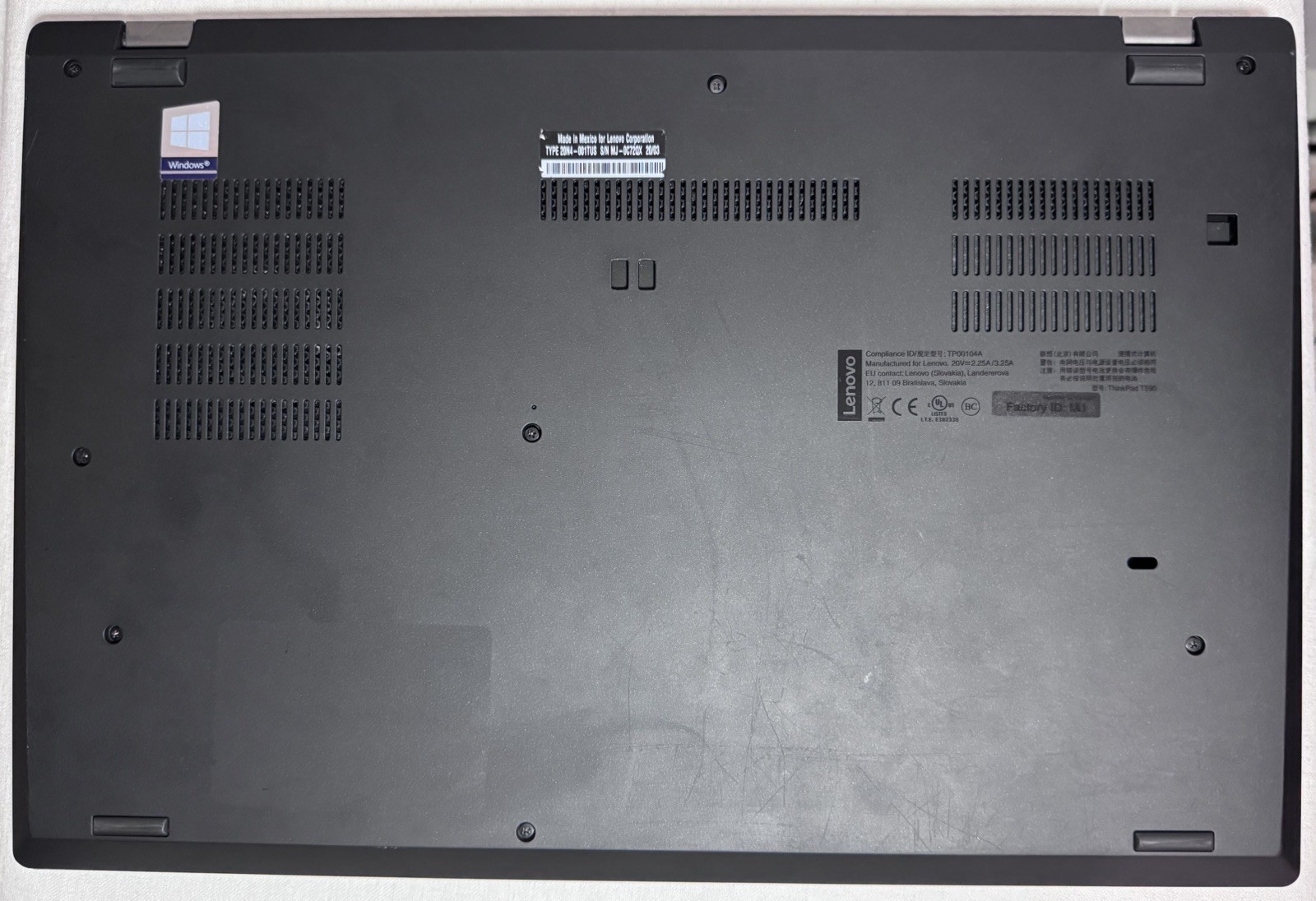 LENOVO ThinkPad T590 i7 8GB RAM 512GB SSD WIN11P 15.6″