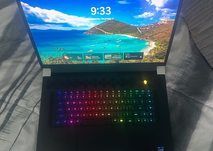 Alienware x17 R2 480hz i9-12900HK 64gb Ram 2tb SSD 3080ti