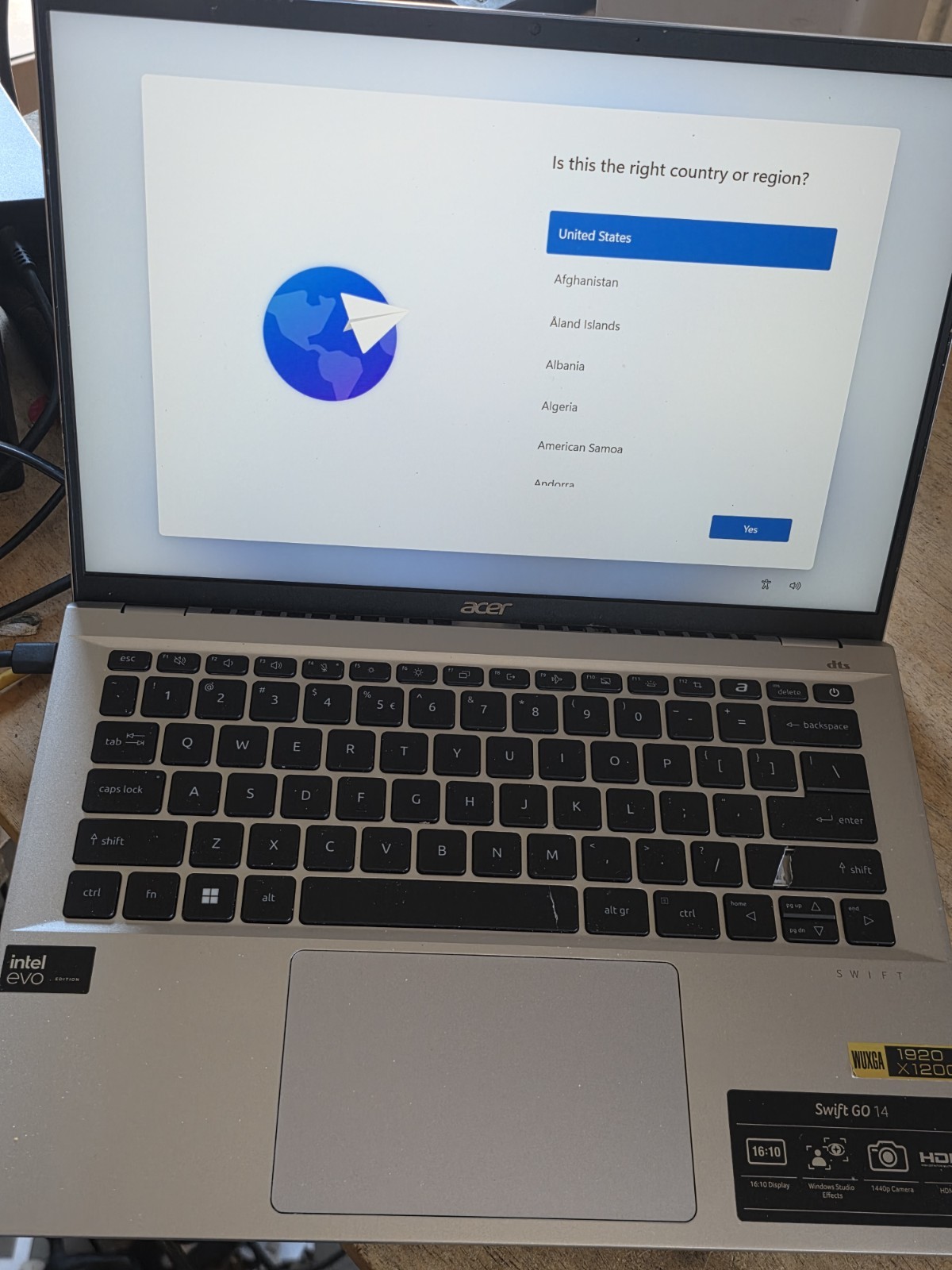 Acer Swift Go 14 Laptop Intel Core Ultra 7 155H 16GB RAM 1TB SSD Key