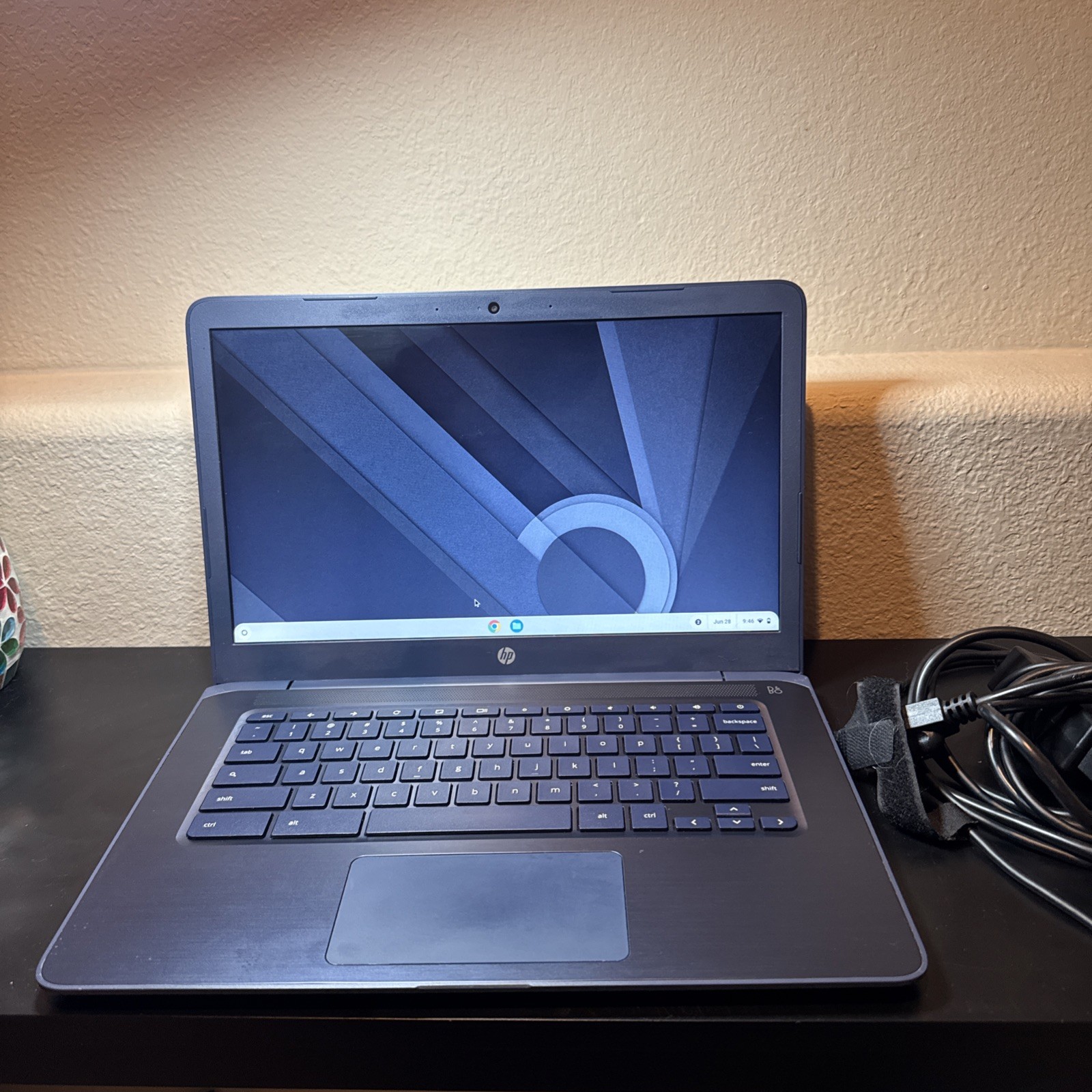 HP 14-db0060nr 14″ Touch AMD A4-9120C 4GB 32GB Chrome OS Blue