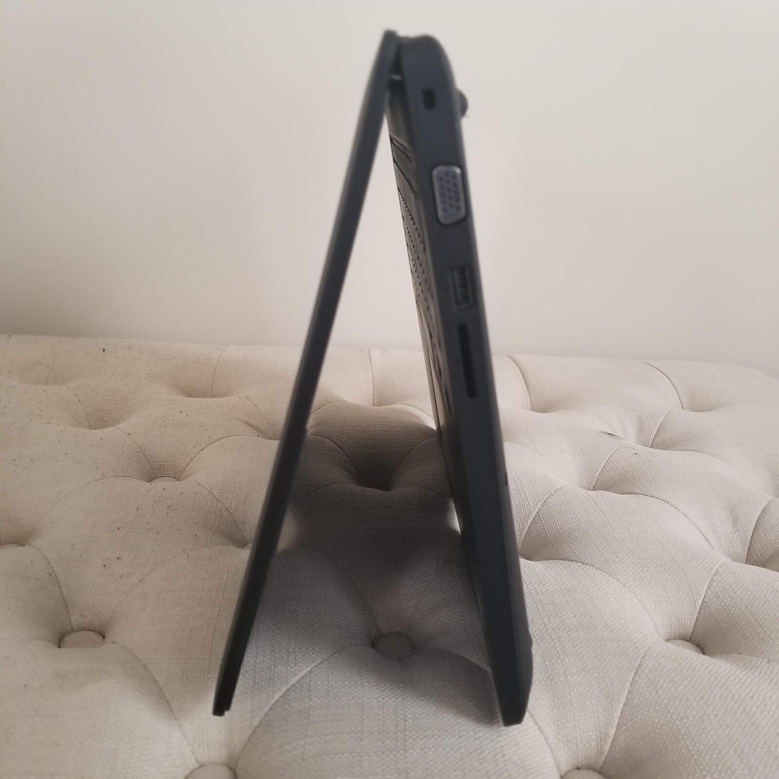 Dell Latitude 3480 Celeron 3865U@1.80GHZ 8GB 128GB SSD