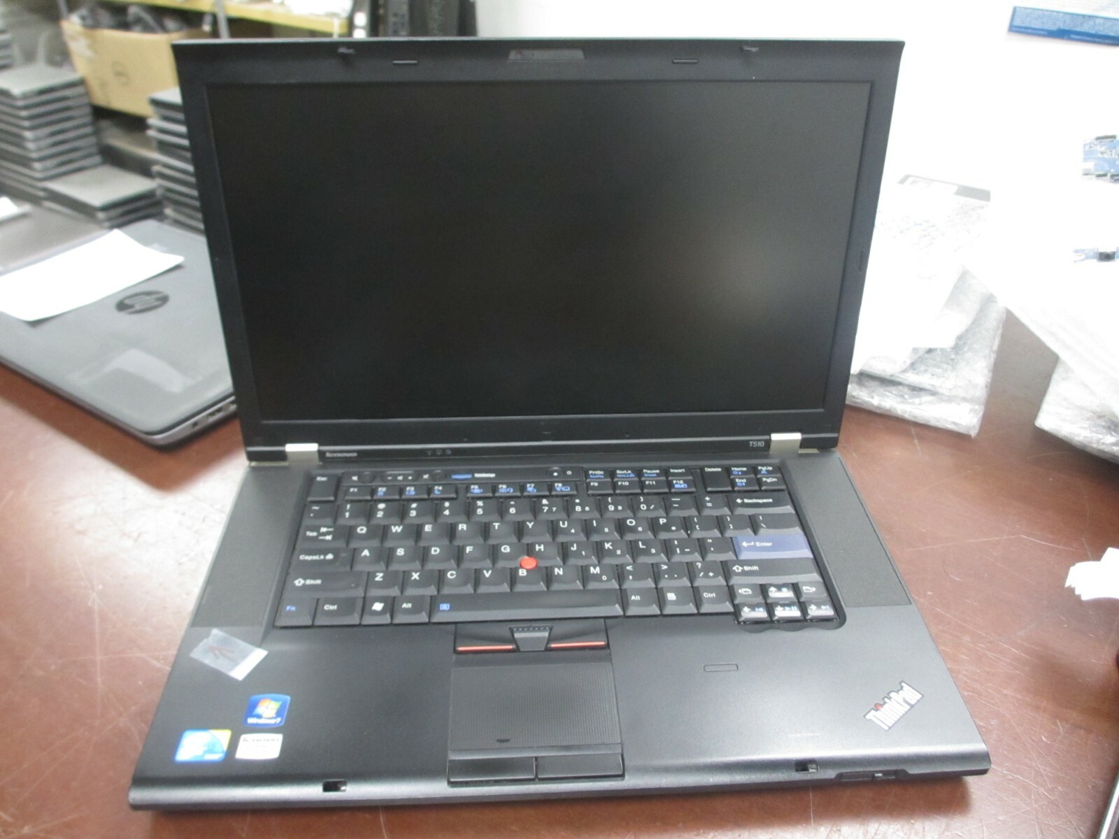 Lenovo ThinkPad T510 15.6″ i5-M560 2.66Ghz 4GB 320GB WebCam Laptop w/ AC [NO OS]