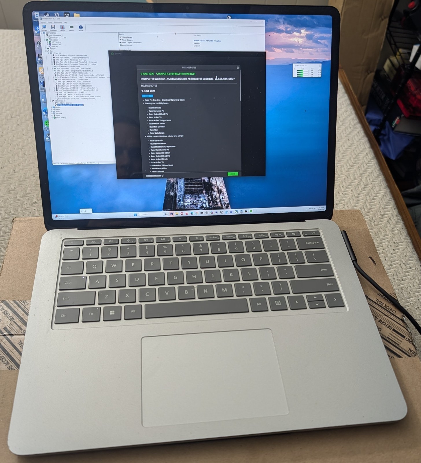 Microsoft Surface Laptop Studio Touch i7-11370H 32GB RAM 2TB SSD RTX 3050 Ti