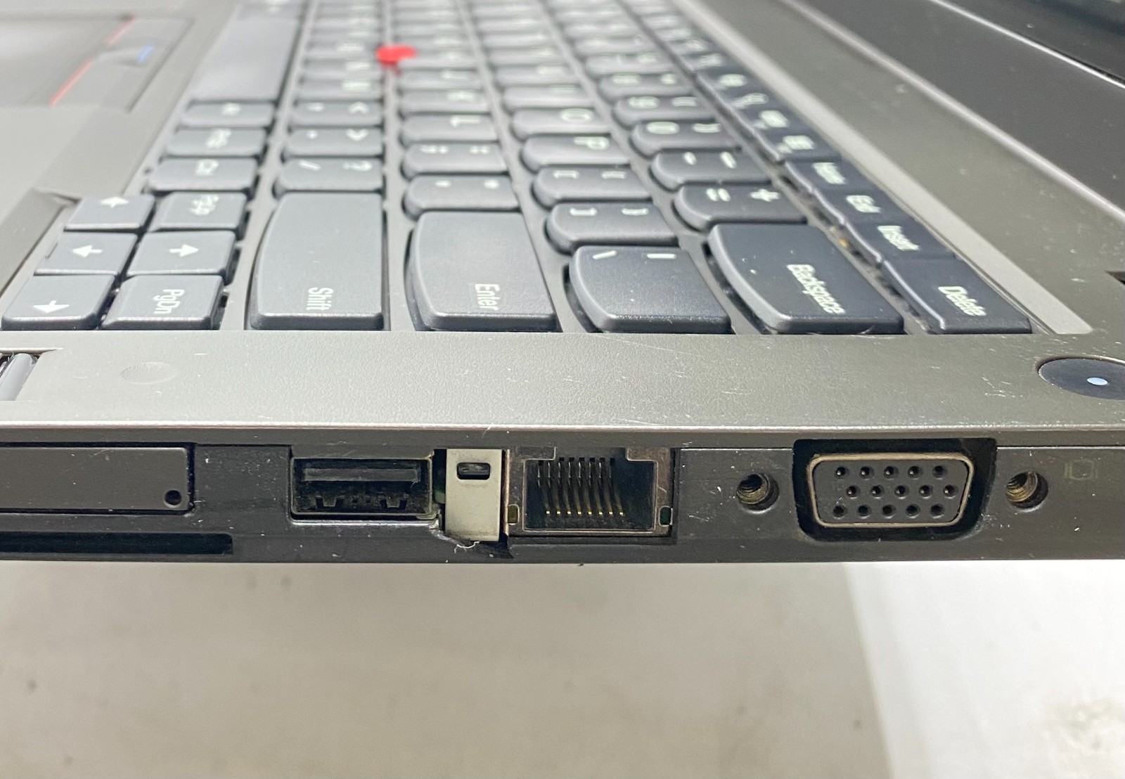 Lenovo ThinkPad T450 14″ Laptop Intel Core i5-5300U 2.30GHz 8GB 256GB SSD