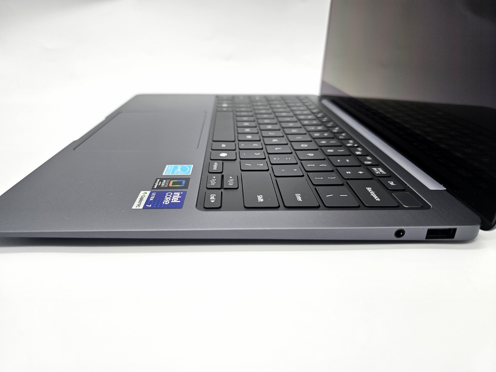 Samsung Galaxy Book6 Pro Laptop 14″ 3K AMOLED Touch Ultra 7 356H 16GB RAM 512GB