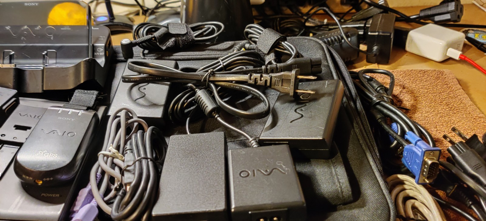 Sony Vaio VGN-UX280P MICRO COMPUTER WITH EVERYTHING WORKS GREAT See Video