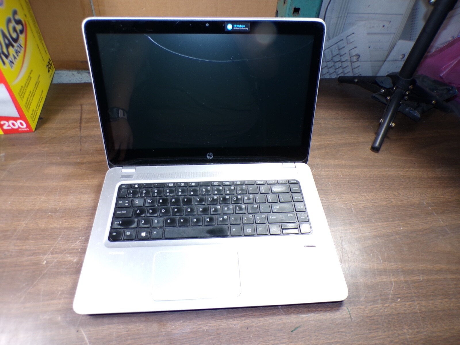HP PROBOOK 440 G4 INTEL CORE I5-7200U 2.50GHZ 8GB RAM **BR0KEN SCREEN **NO HD