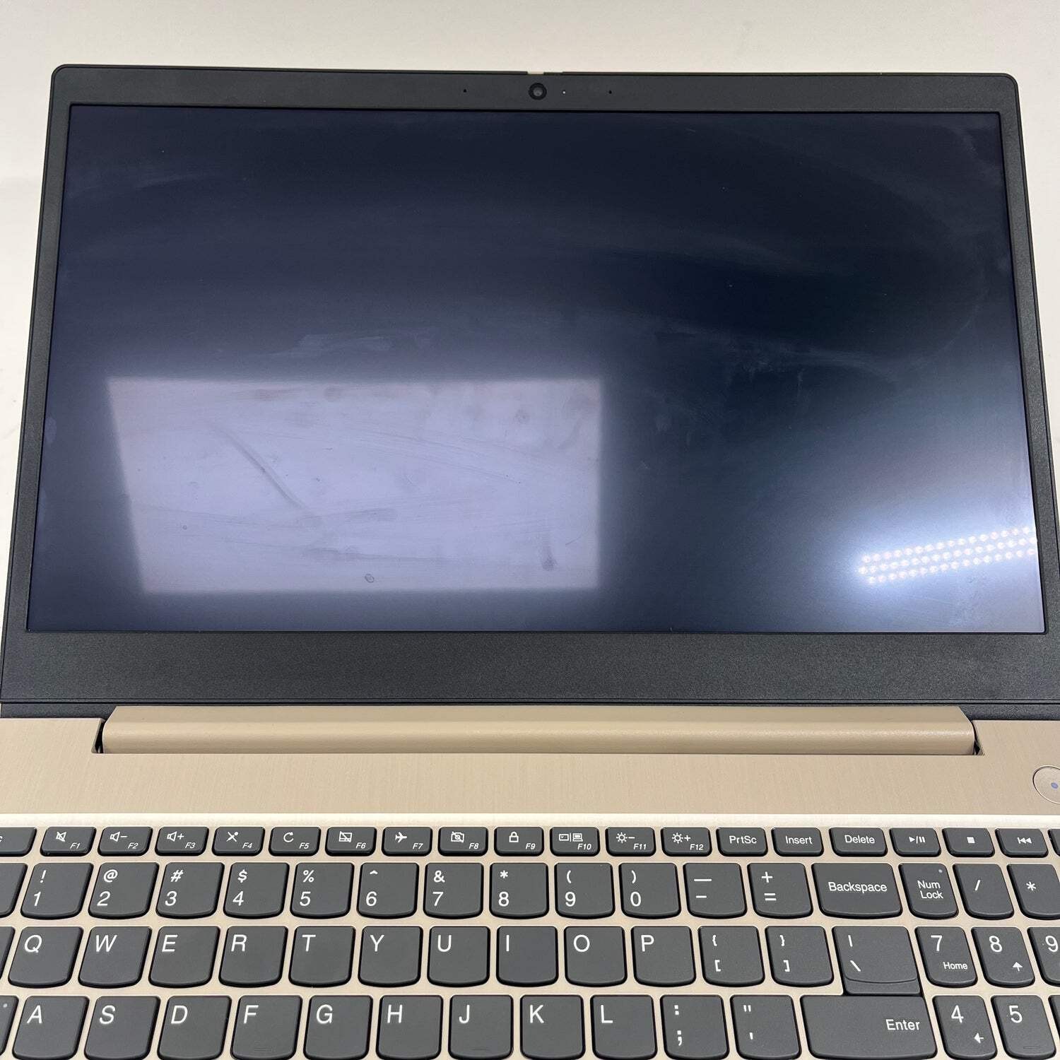 Lenovo IdeaPad 3 15IIL05 15.6″ i3-1005G1 1.2GHz 4GB RAM 128GB SSD