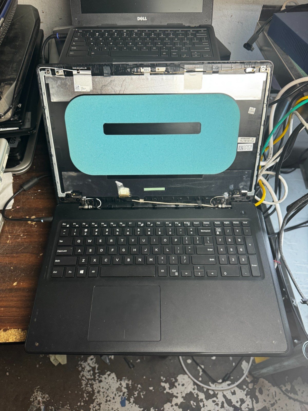 Dell Latitude 3590 Laptop For Parts/Repair #6258