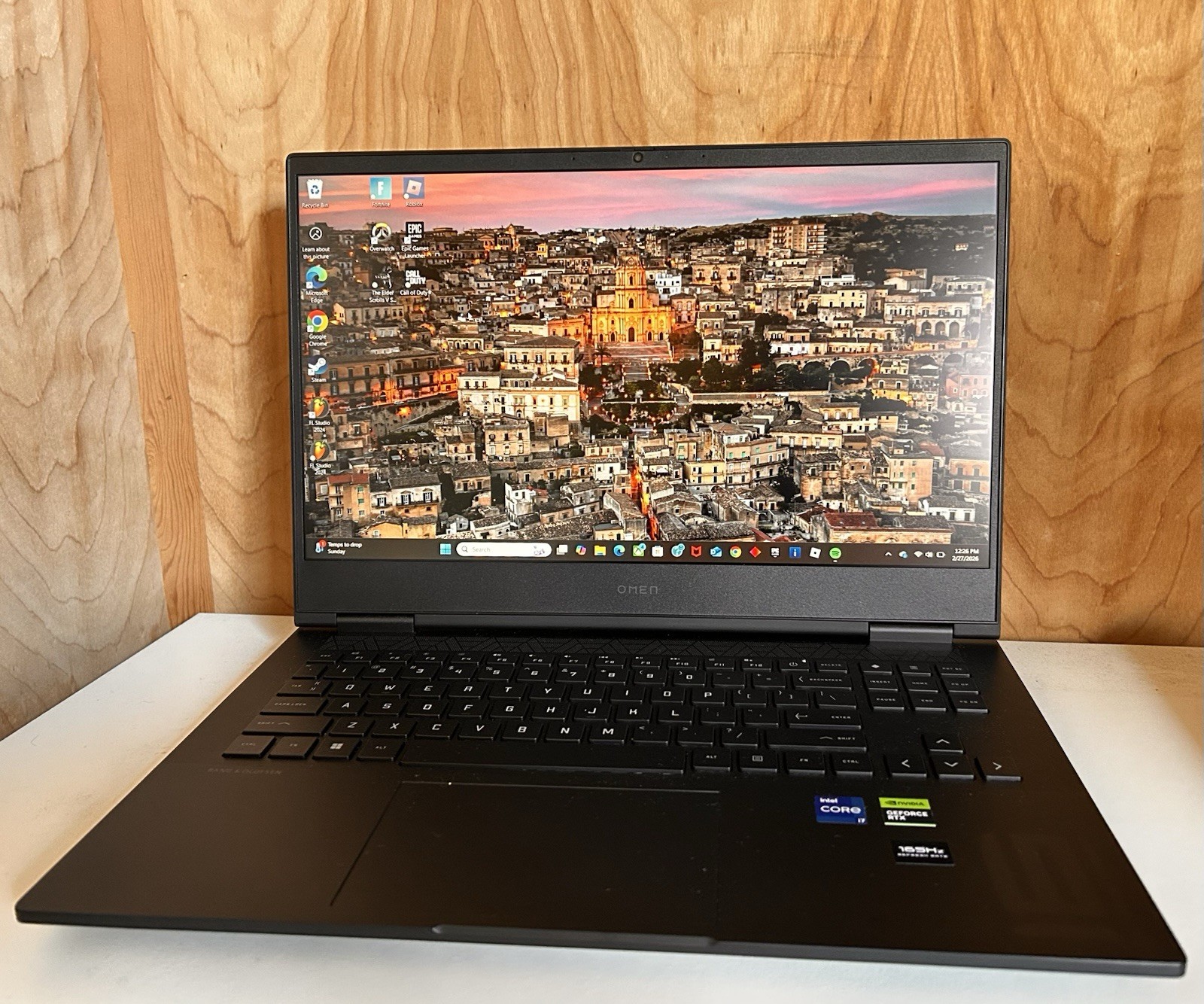 HP OMEN – 16.1″ 165Hz Full HD Gaming Laptop – Intel Core i7 13620H 2023 – 16GB