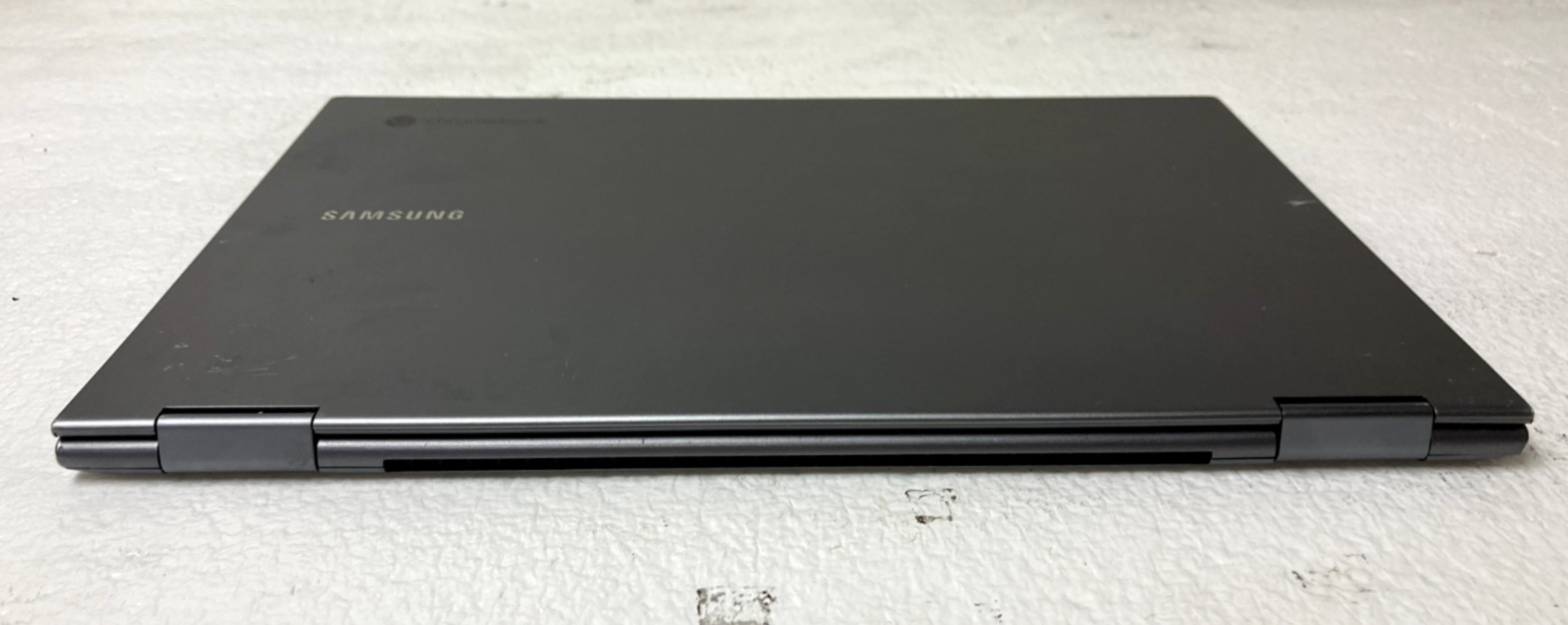Samsung Galaxy Chromebook XE530QDA 13.3″i3-10110U @2.10GHz 8GB RAM 128GB SSDREAD